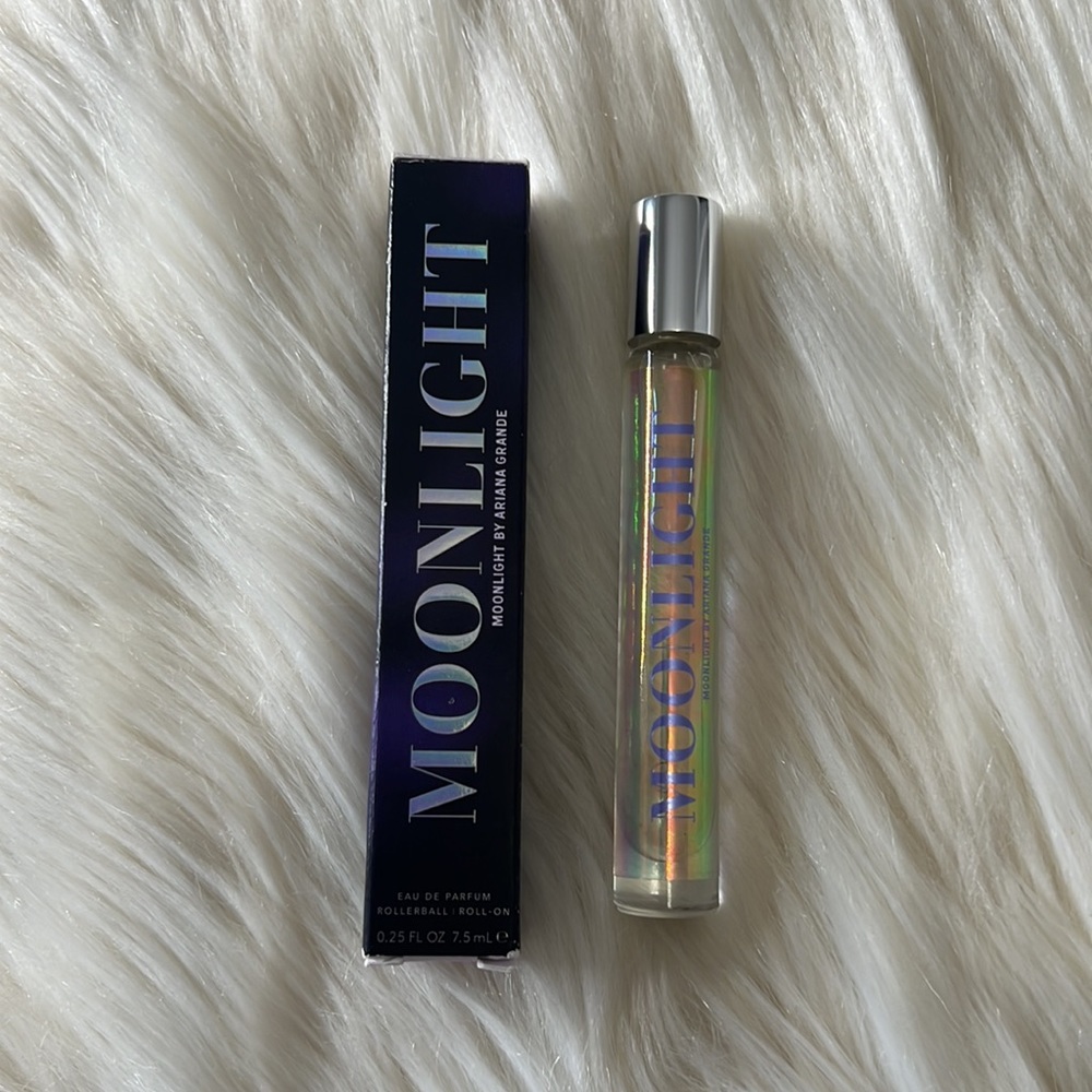 Ariana grande moonlight roll on